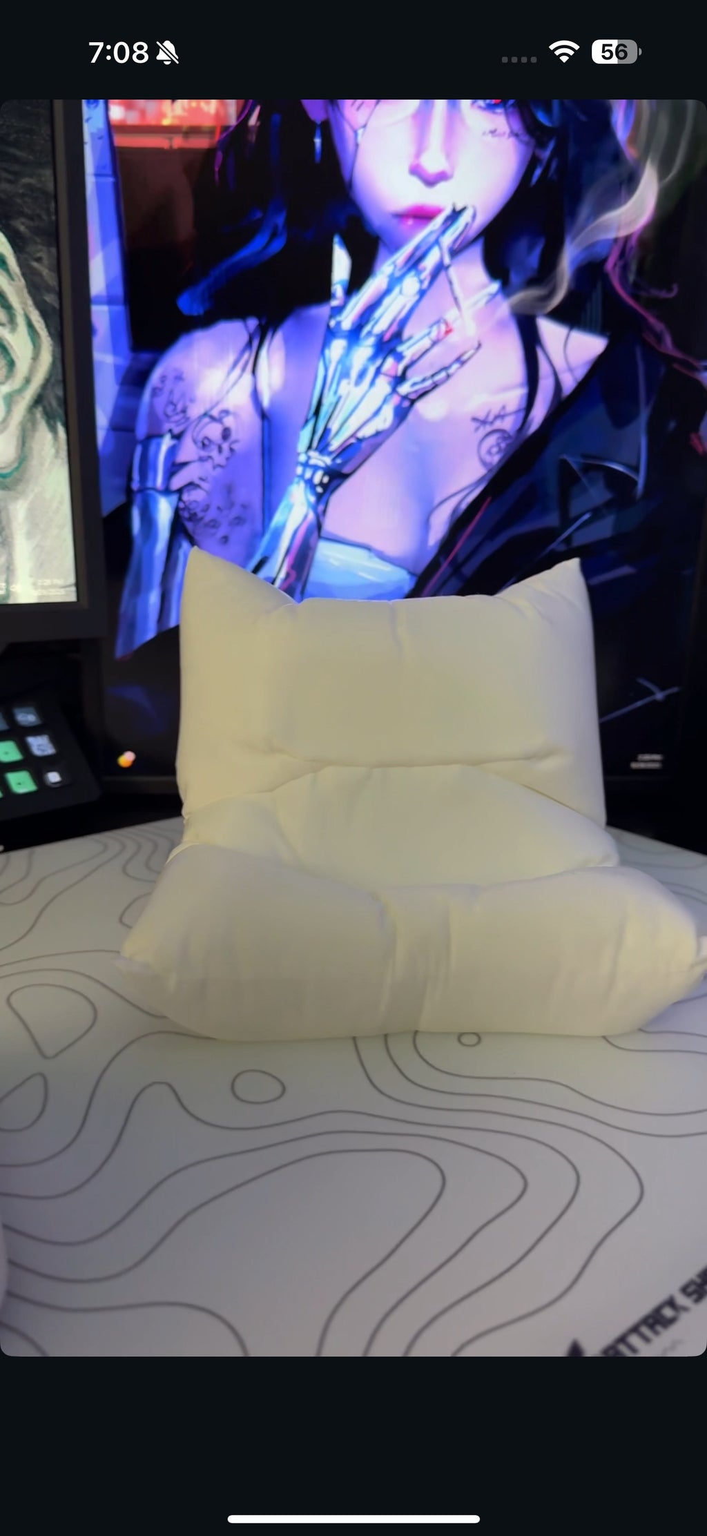 Pillow iphone holder big