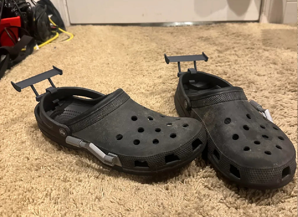 Exhaust crocs charm