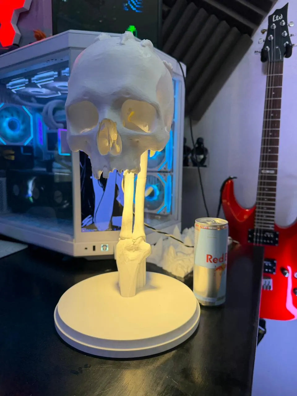 Skull lamp