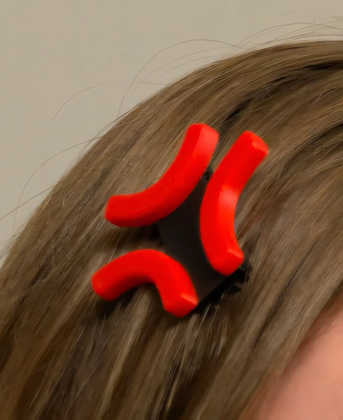 Anger symbol emoji hair clip