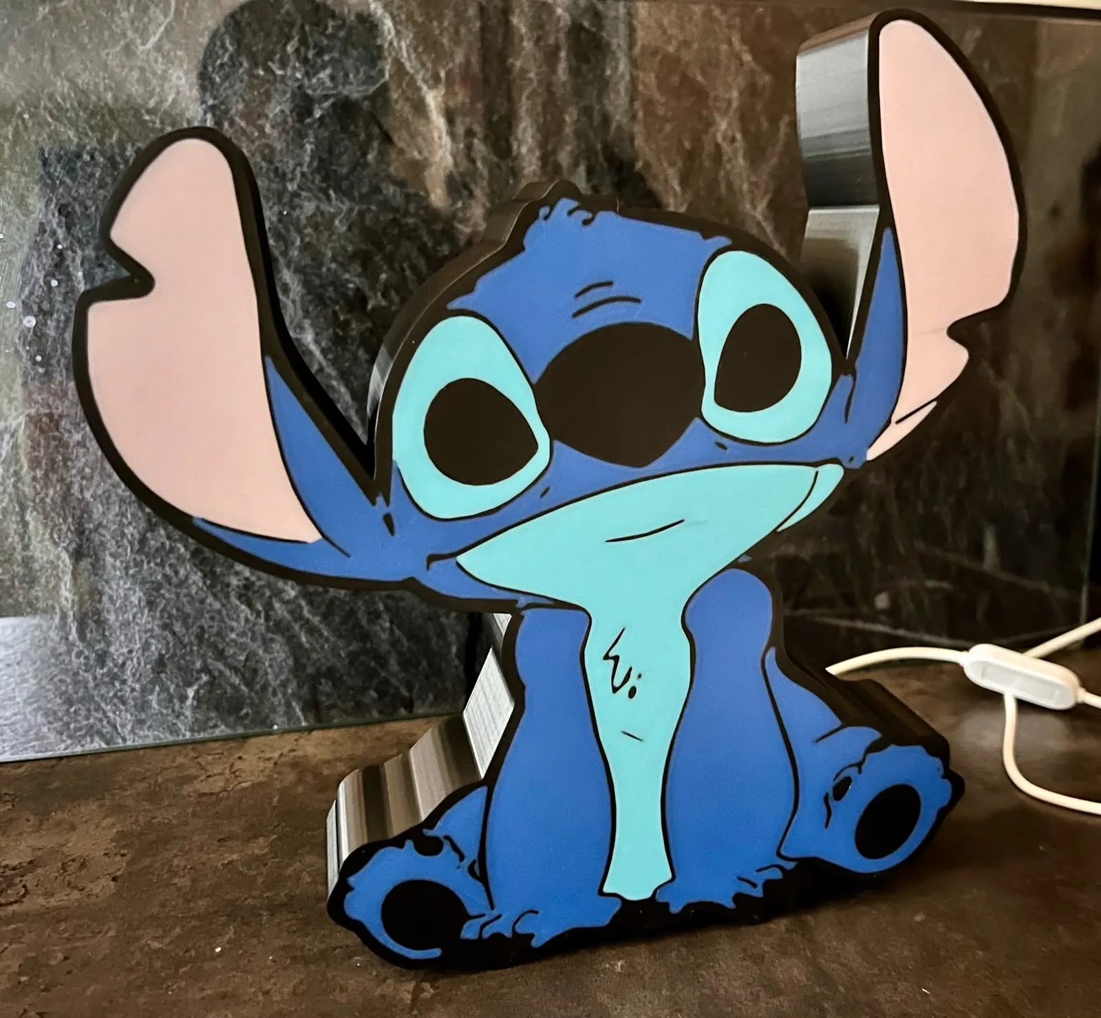 Stitch light box