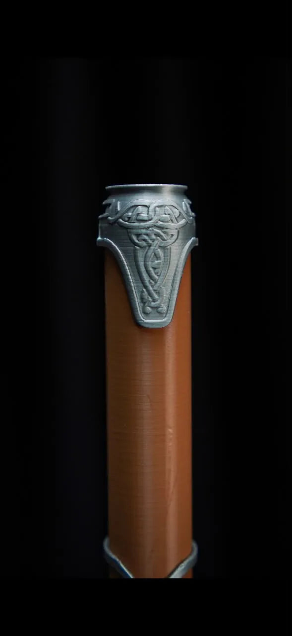 Thor hammer with cracks