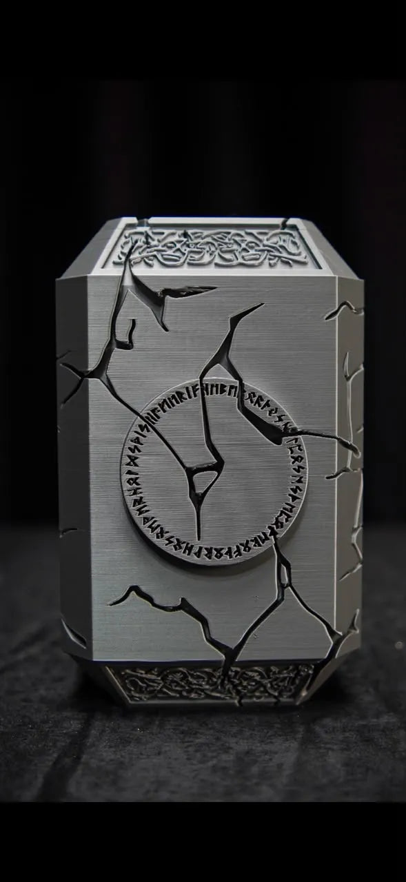 Thor hammer with cracks