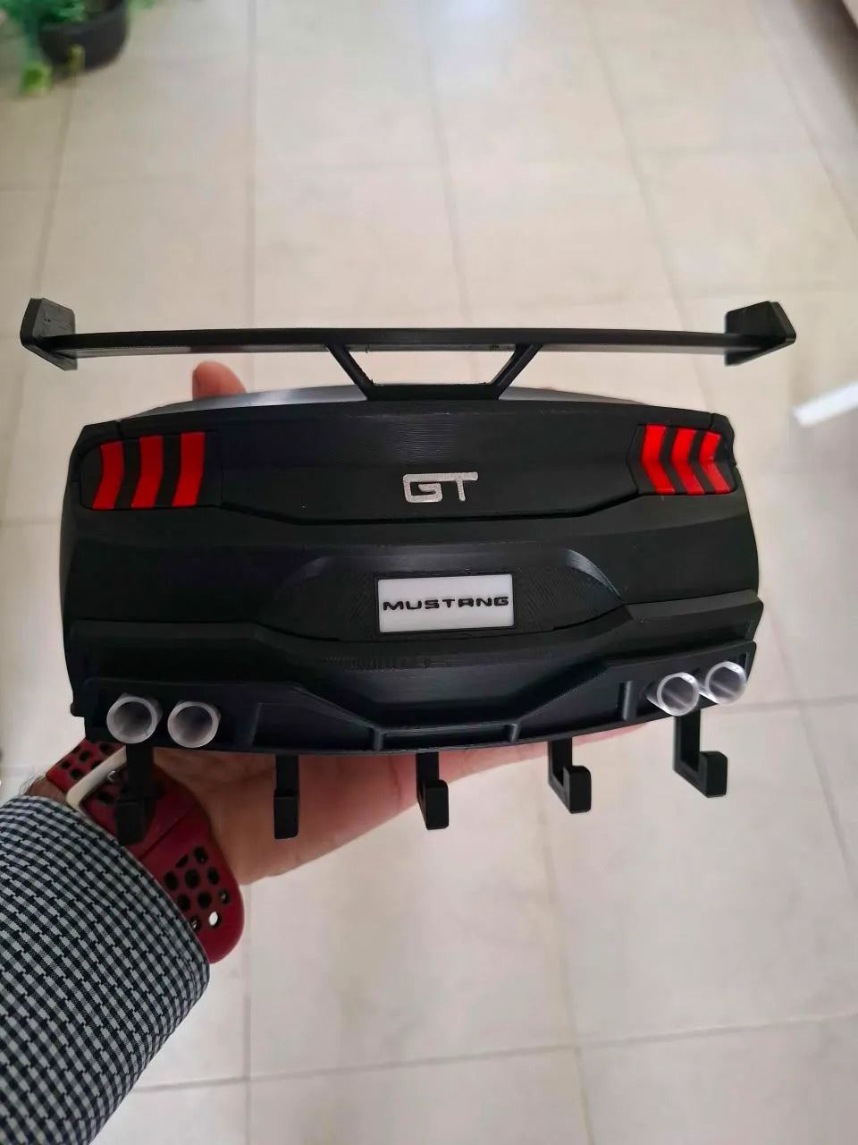 Mustang gt car wall art keychain hanger