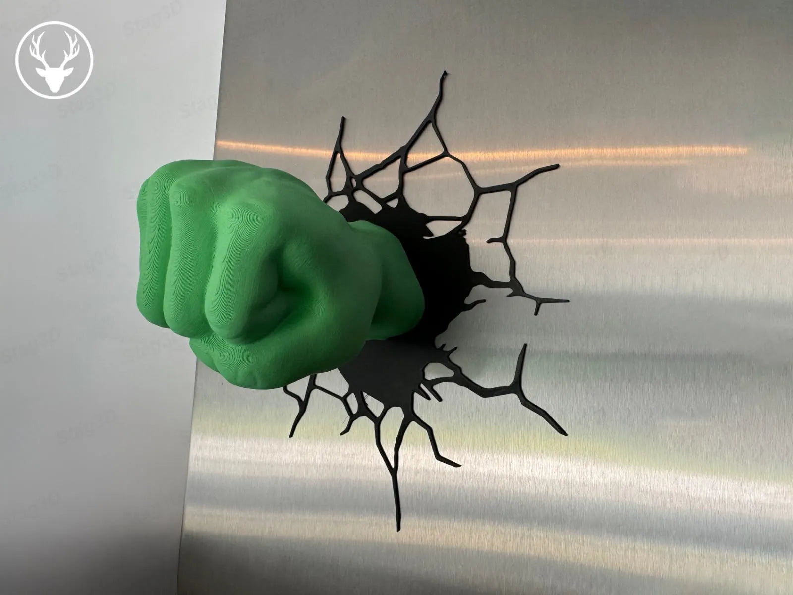 Hulk smash wall art