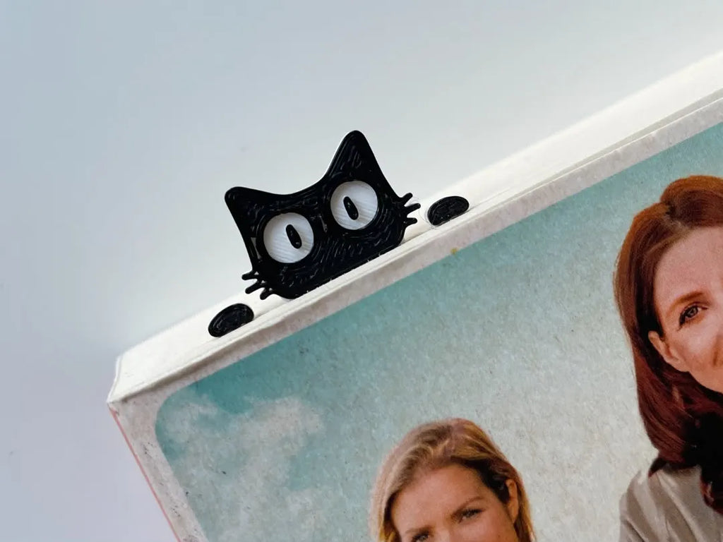 Cat bookmark