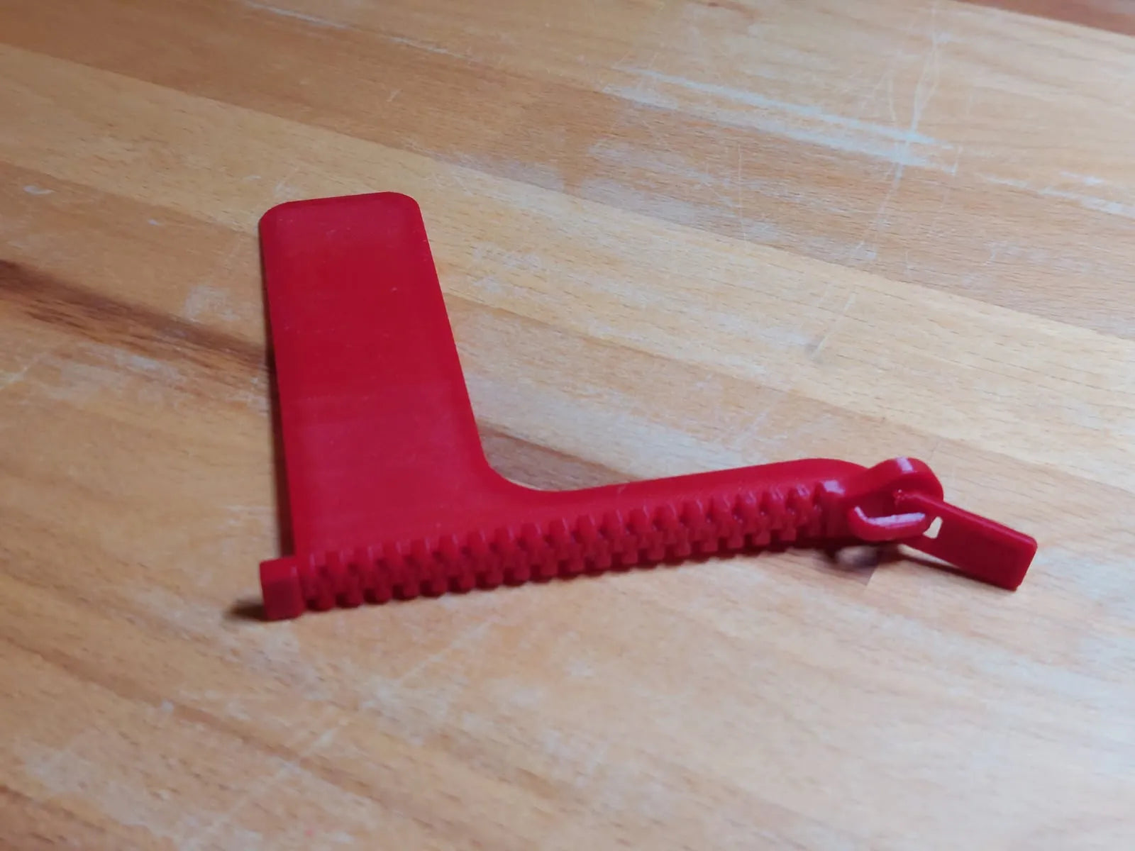 Zipper bookmark