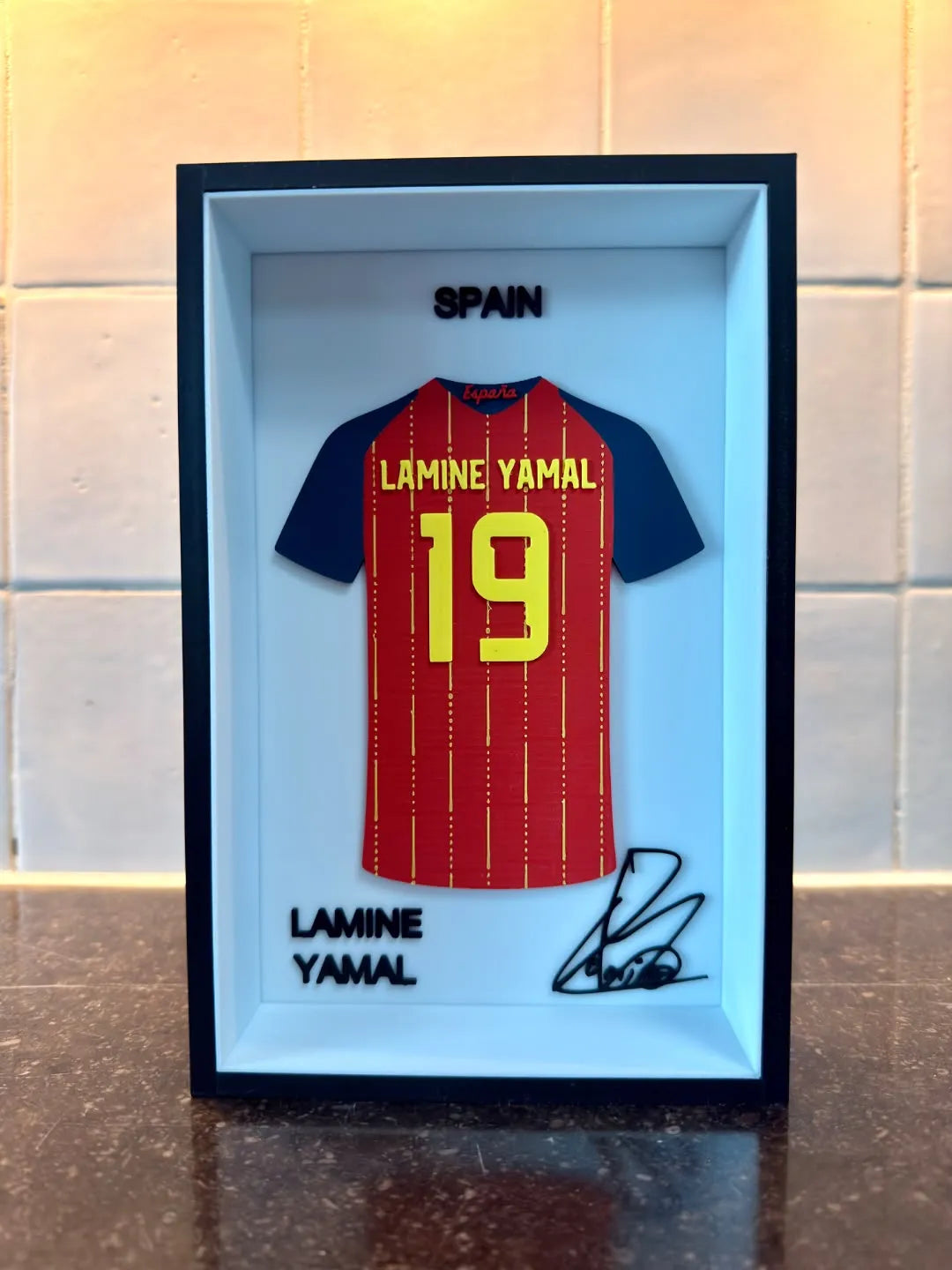 Lamine Yamal - Spain - Jersey Frame