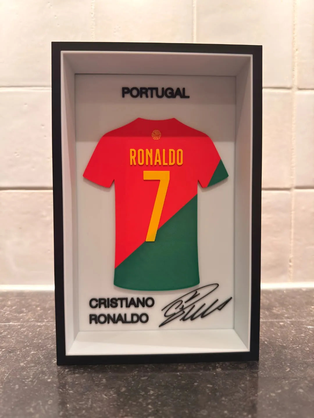 Cristiano Ronaldo - Portugal - Jersey Frame v2