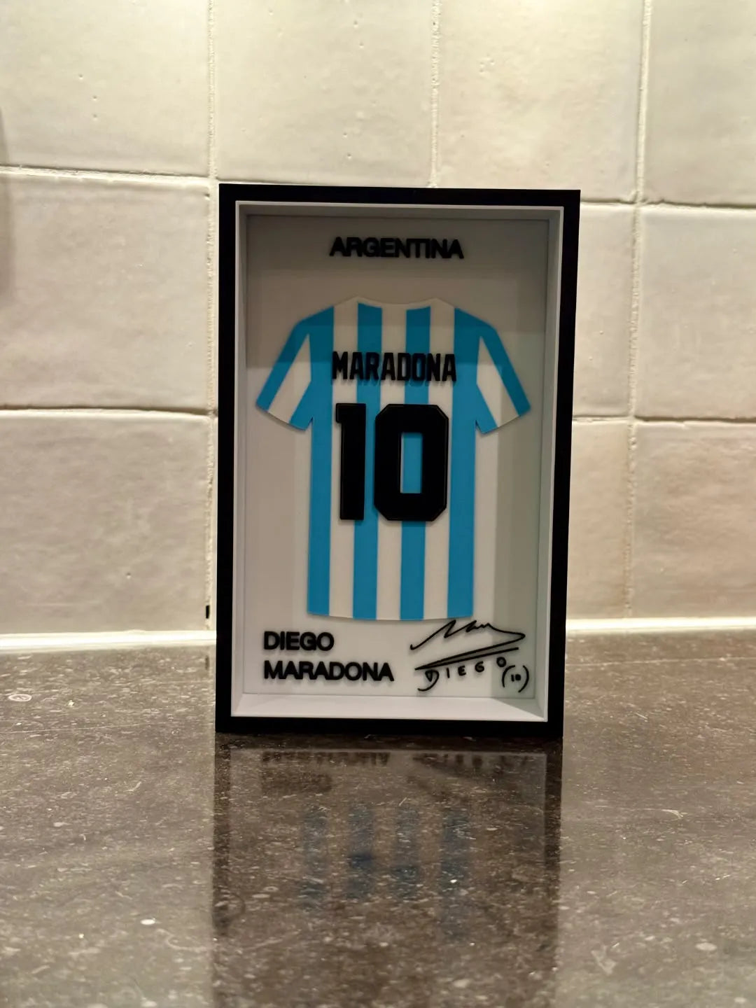 Diego Maradona - Argentina - Jersey Frame