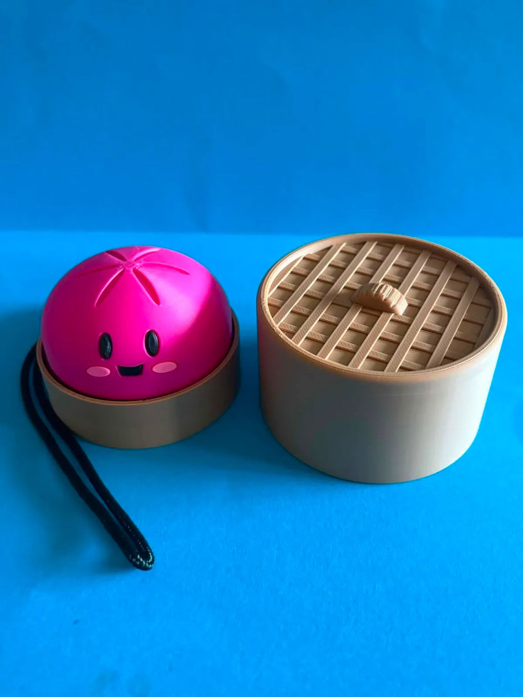 MYSTERY Dumpling clicker with lid