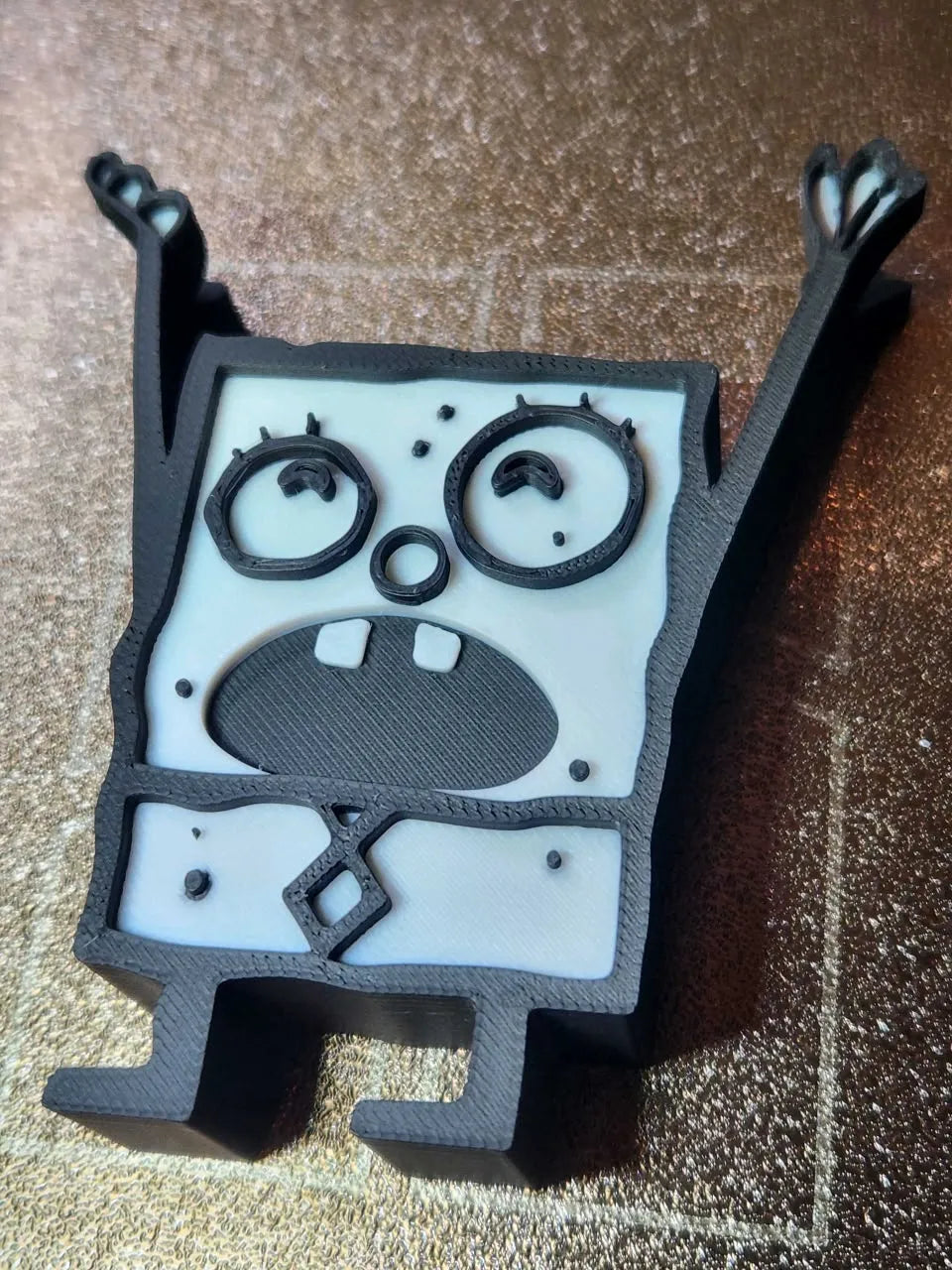Doodle sponge bob pen holder