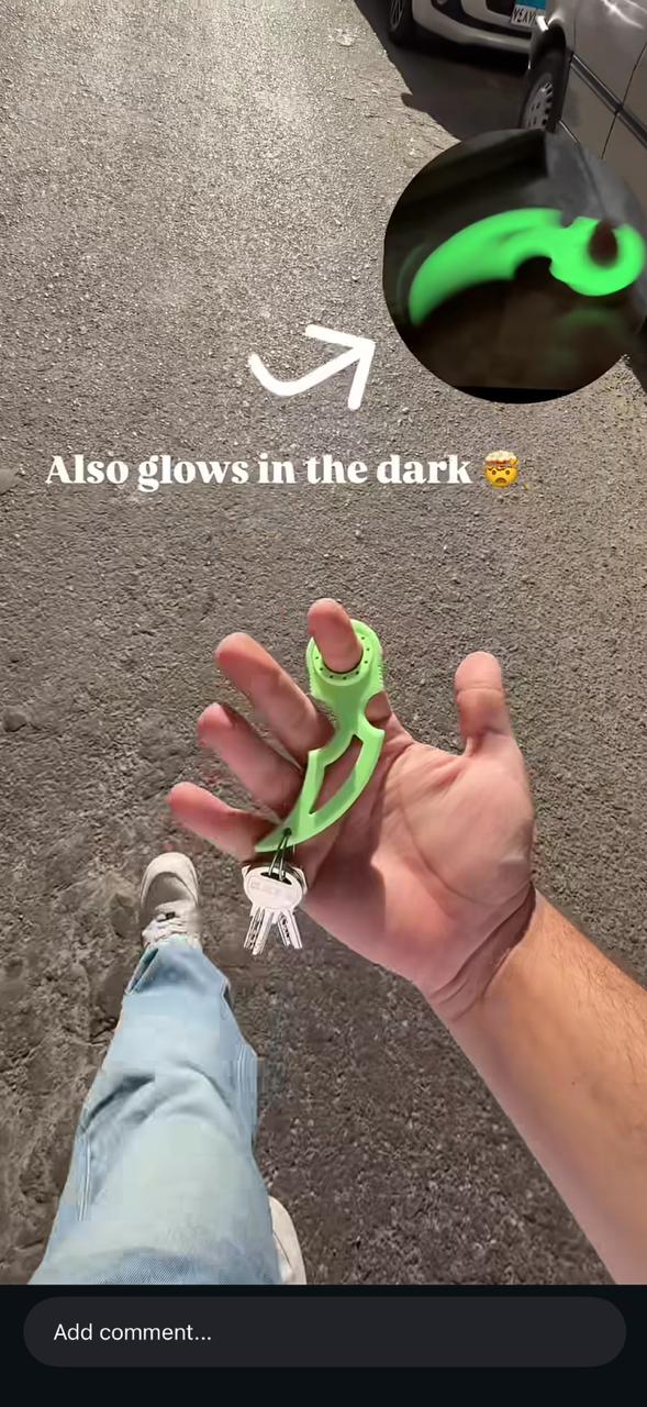 Spinner Keychain Karambit