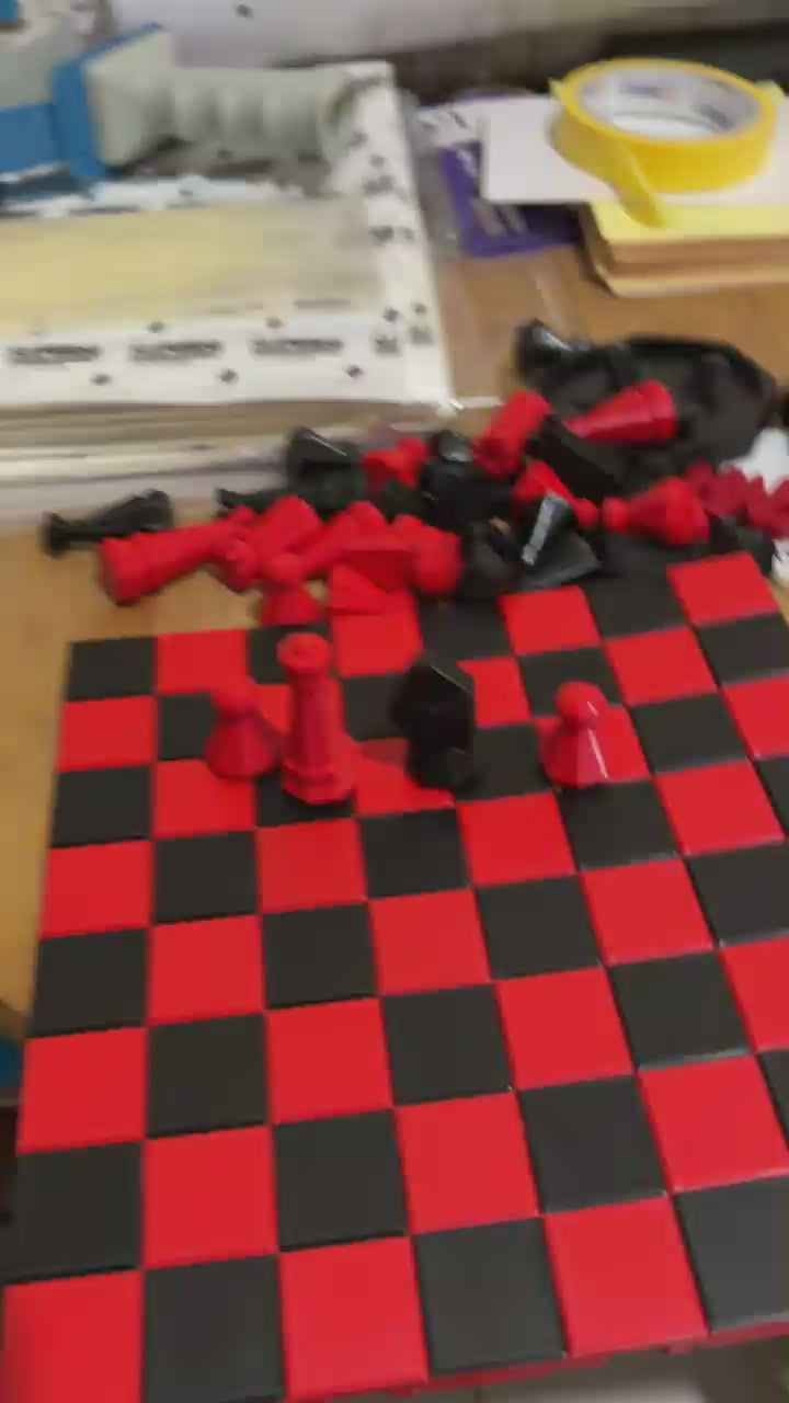 Foldable chess set
