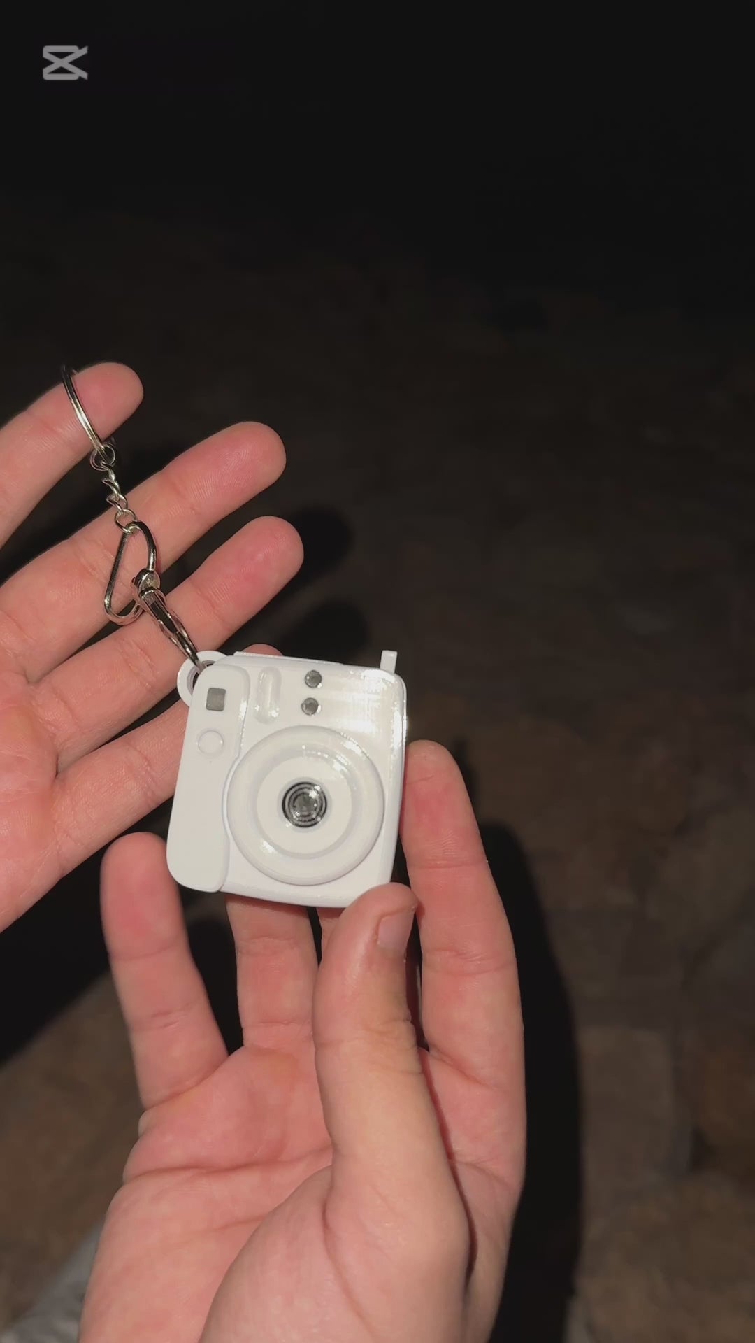 Polaroid Camera Keychain - Button Edition