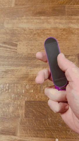 Flipdeck magnetic fidget