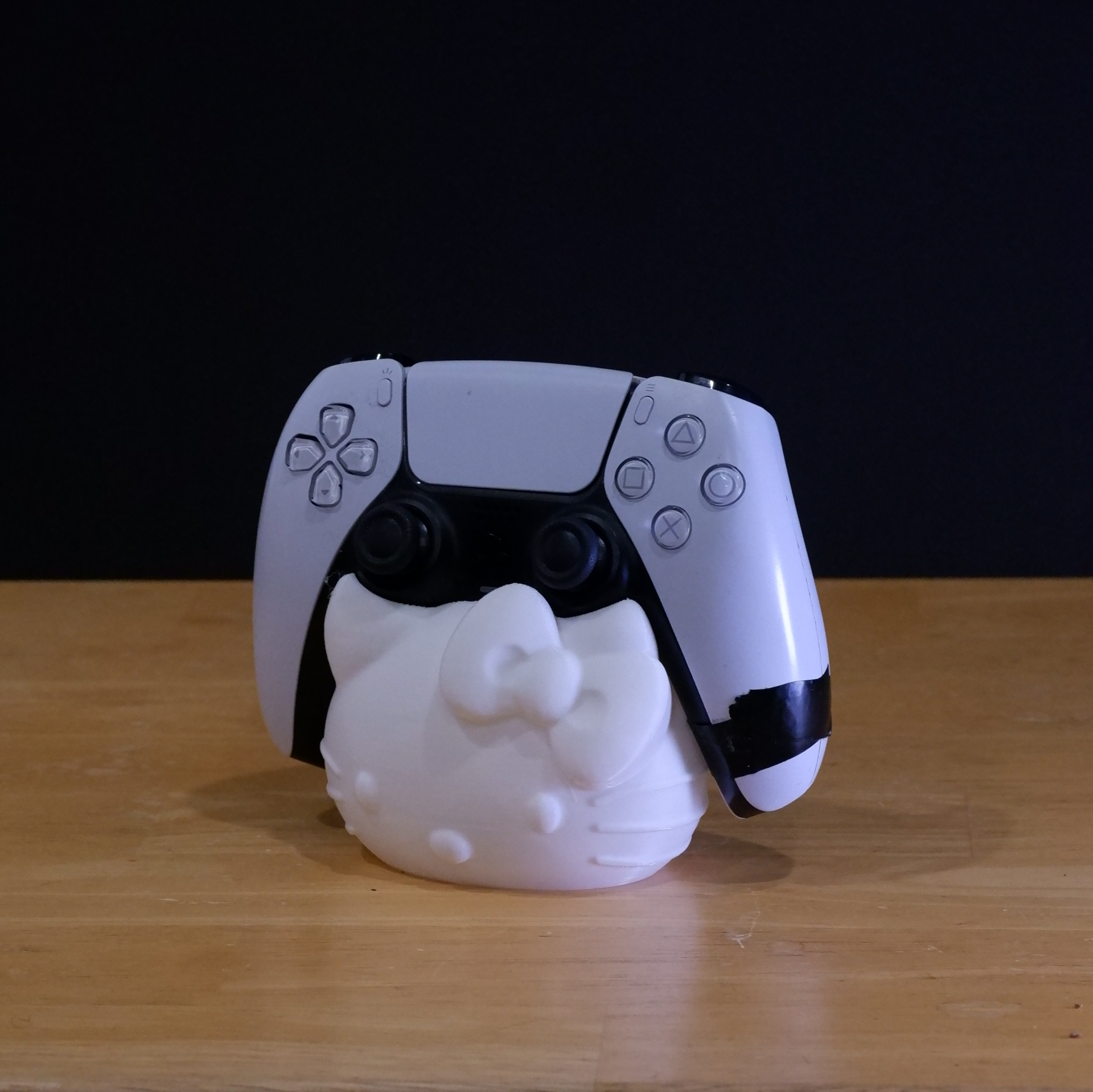 hello kitty controller holder for ps5