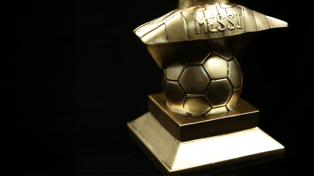 messi bust