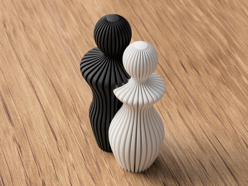 Husband and wife statue