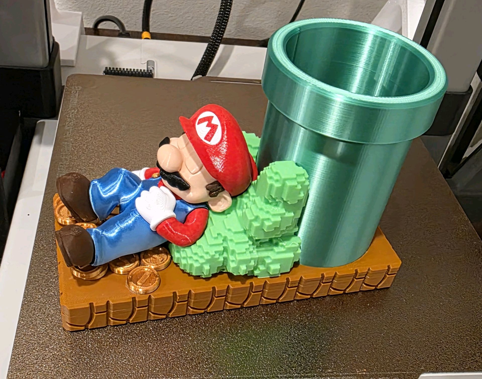 Mario Pen Holder